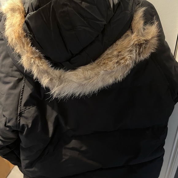 Men’s Canada Goose Style 2580M - Color - Noir. Size Medium - Picture 5 of 7